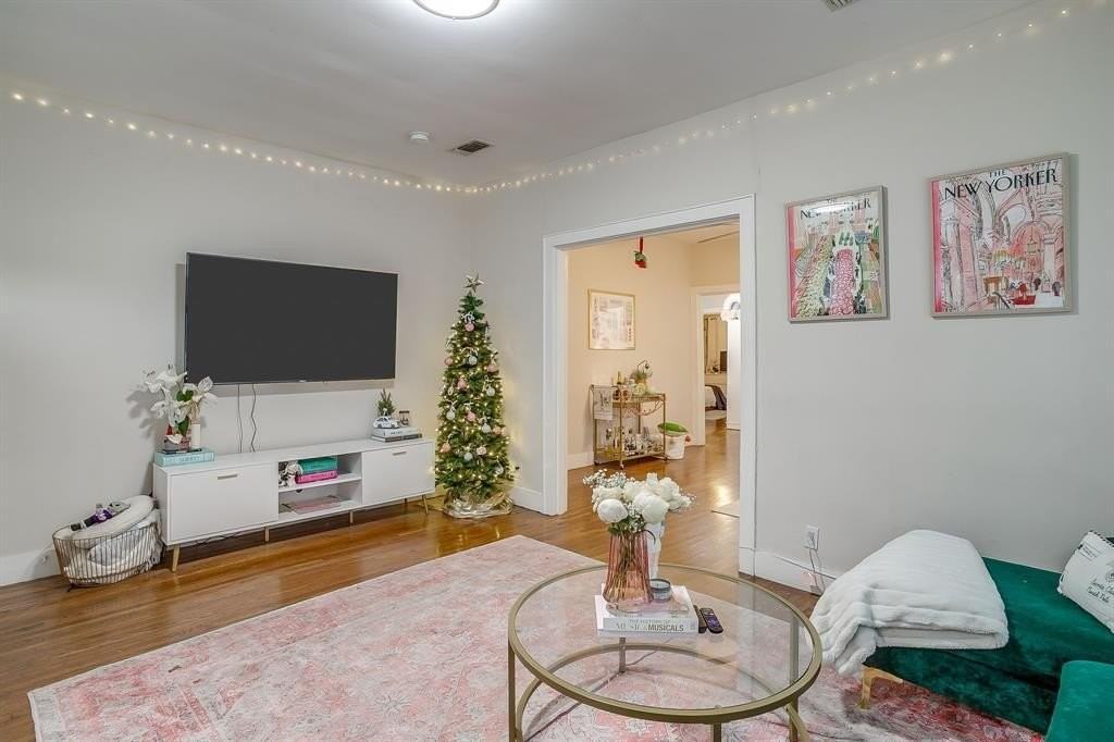 2544 S University Dr - Photo 4 of 22