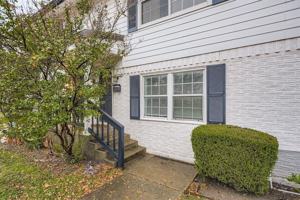 featured image of 214 Austin Street