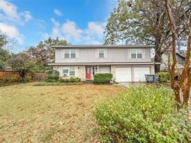 8636 Strathmore Dr - Photo 1 of 1