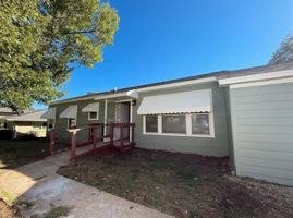 featured image of 1512 West Day Street