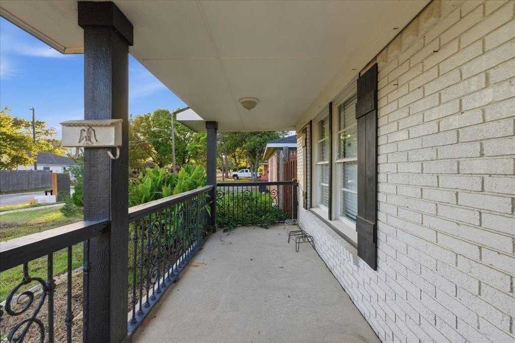 7835 Tillman St - Photo 6 of 34