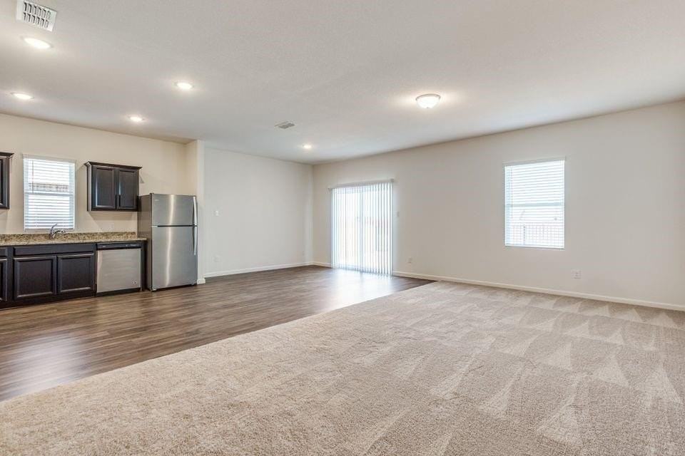 308 Briar Cv - Photo 4 of 10