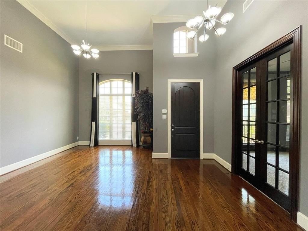 415 Sleepy Creek Dr - Photo 6 of 36