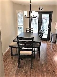 425 Sunnybrook Ct - Photo 5 of 22