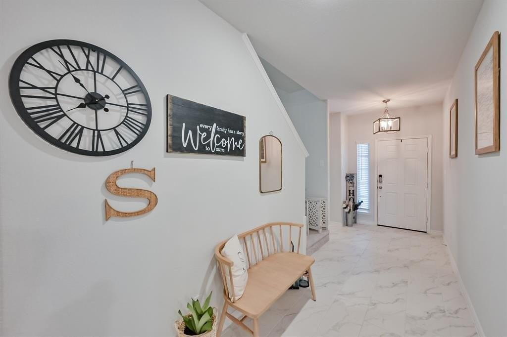 10621 Alpine Meadow Ln - Photo 4 of 35