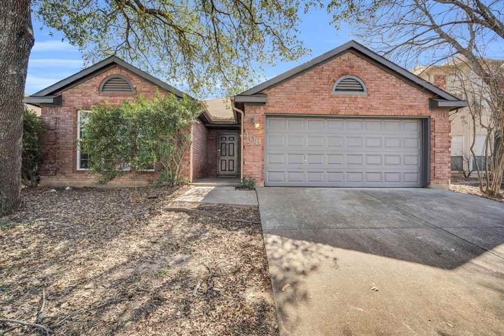 408 Wolfe St - Photo 4 of 25