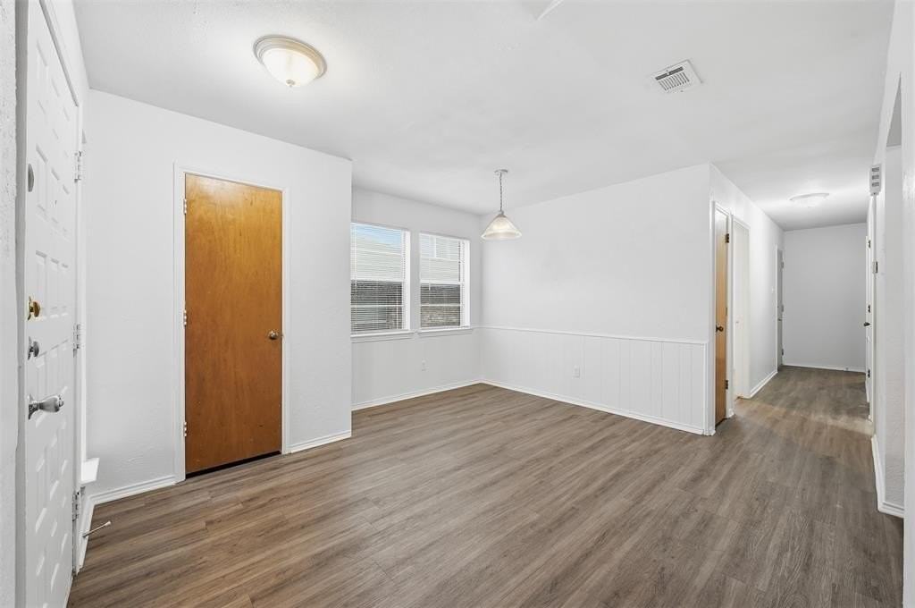 518 Guerin Dr - Photo 7 of 16