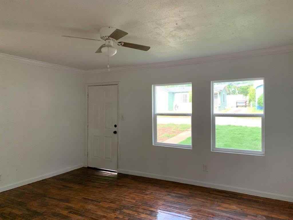 1612 Lyndana Ave - Photo 5 of 14