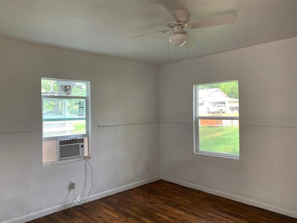 1612 Lyndana Ave - Photo 6 of 14