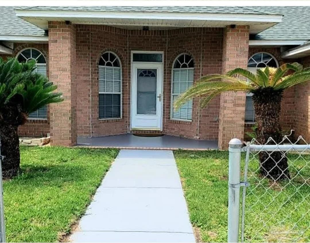 1007 W Government St - Photo 2 of 25