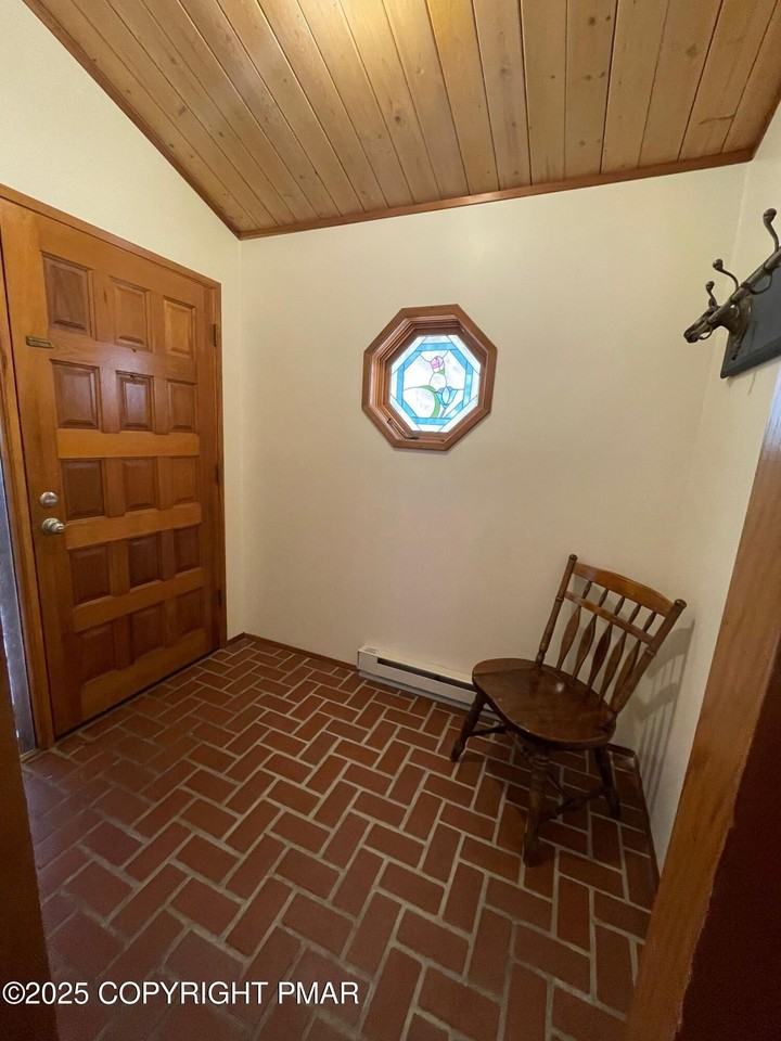 3530 Spruce Cabin Rd - Photo 4 of 19