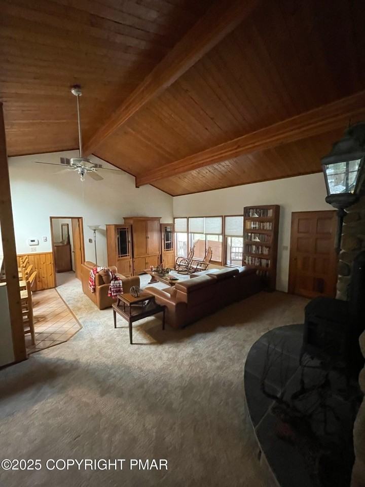 3530 Spruce Cabin Rd - Photo 5 of 19