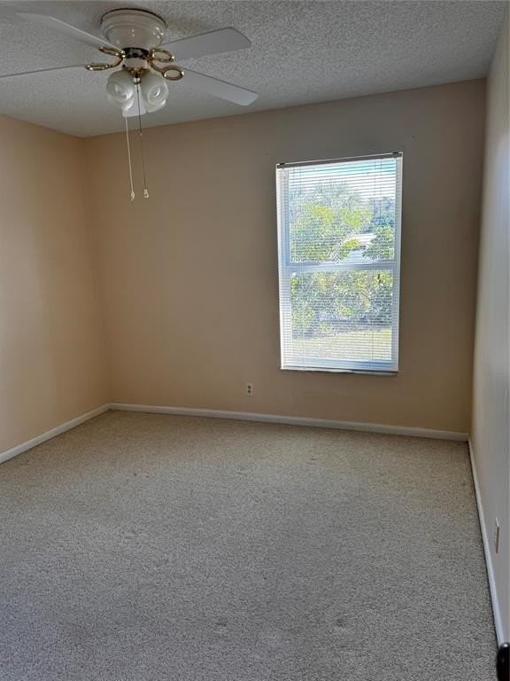 401 Nw 23rd St - Photo 5 of 14