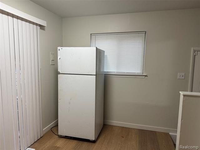 7352 Haller St - Photo 4 of 9