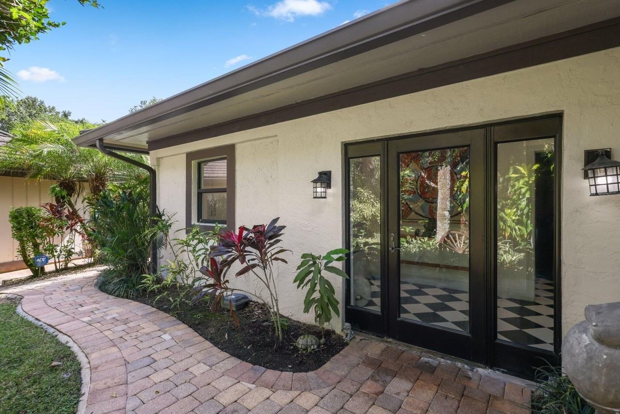 2835 Polo Island Dr #H104 - Photo 6 of 50