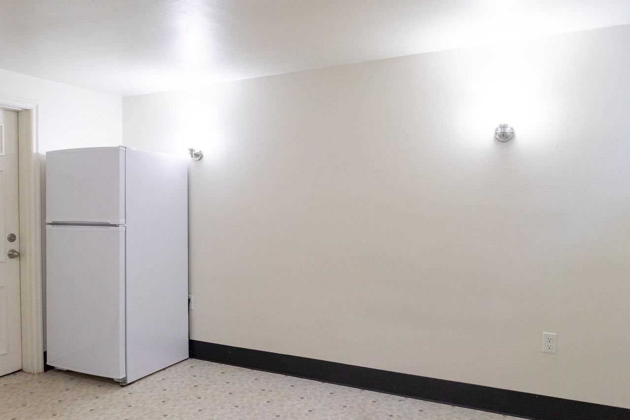 The Interurban Apartments - Photo 4 of 28