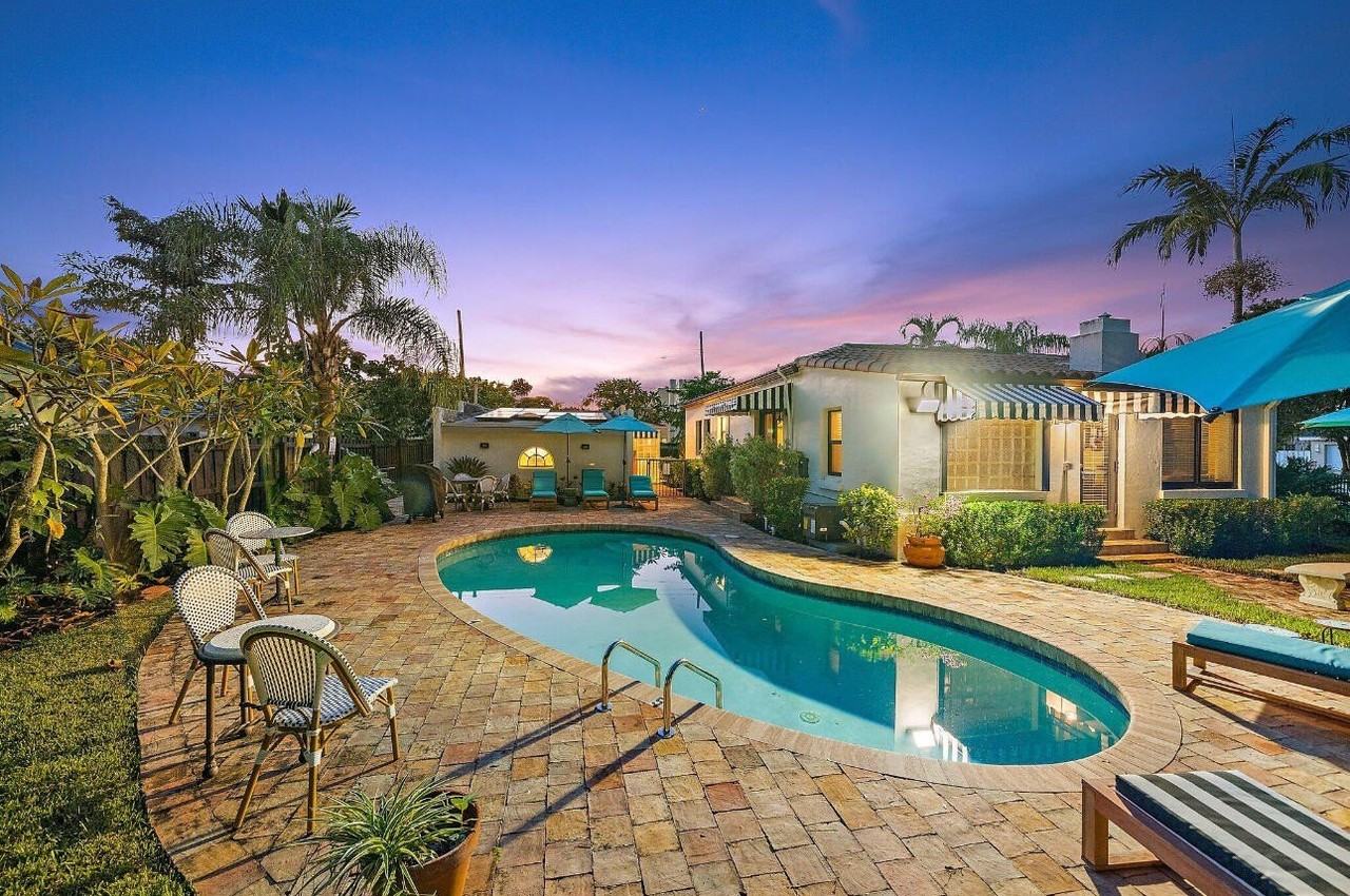 400 33rd St - Photo 5 of 50