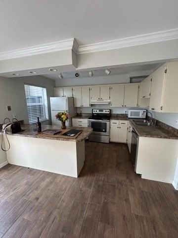 912 Sandtree Drive #912