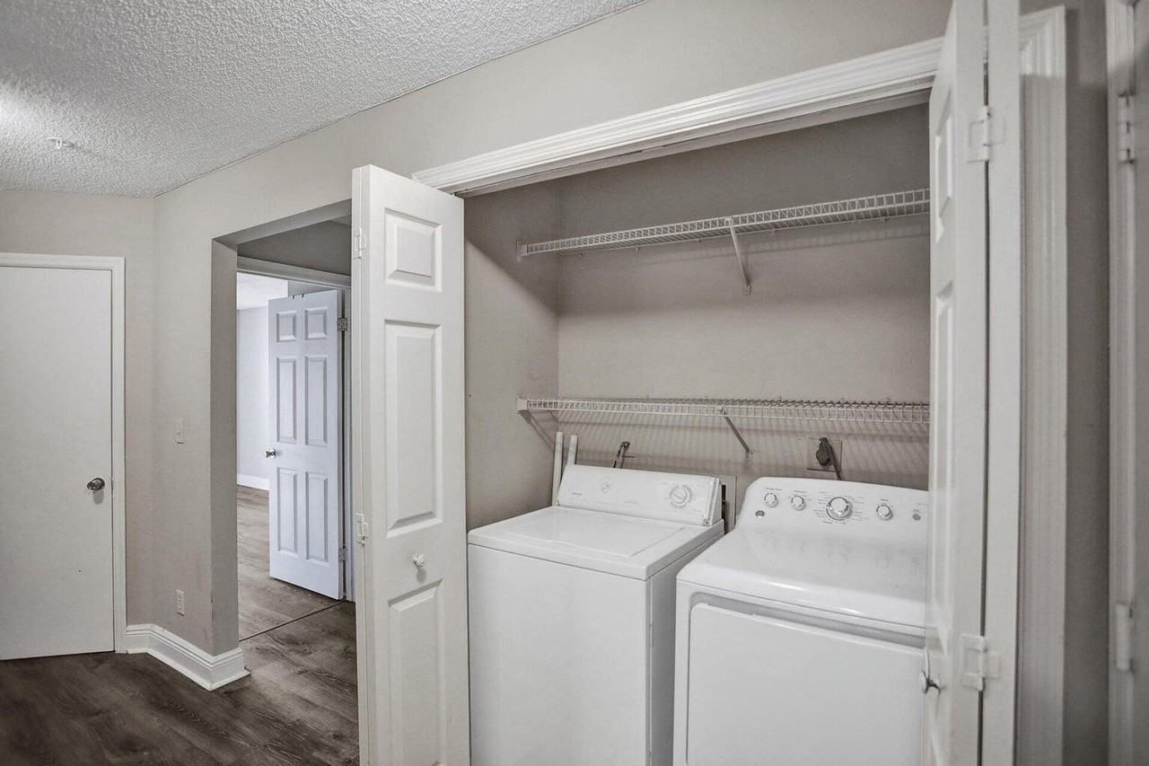 2301 N Congress Ave #21 - Photo 2 of 31