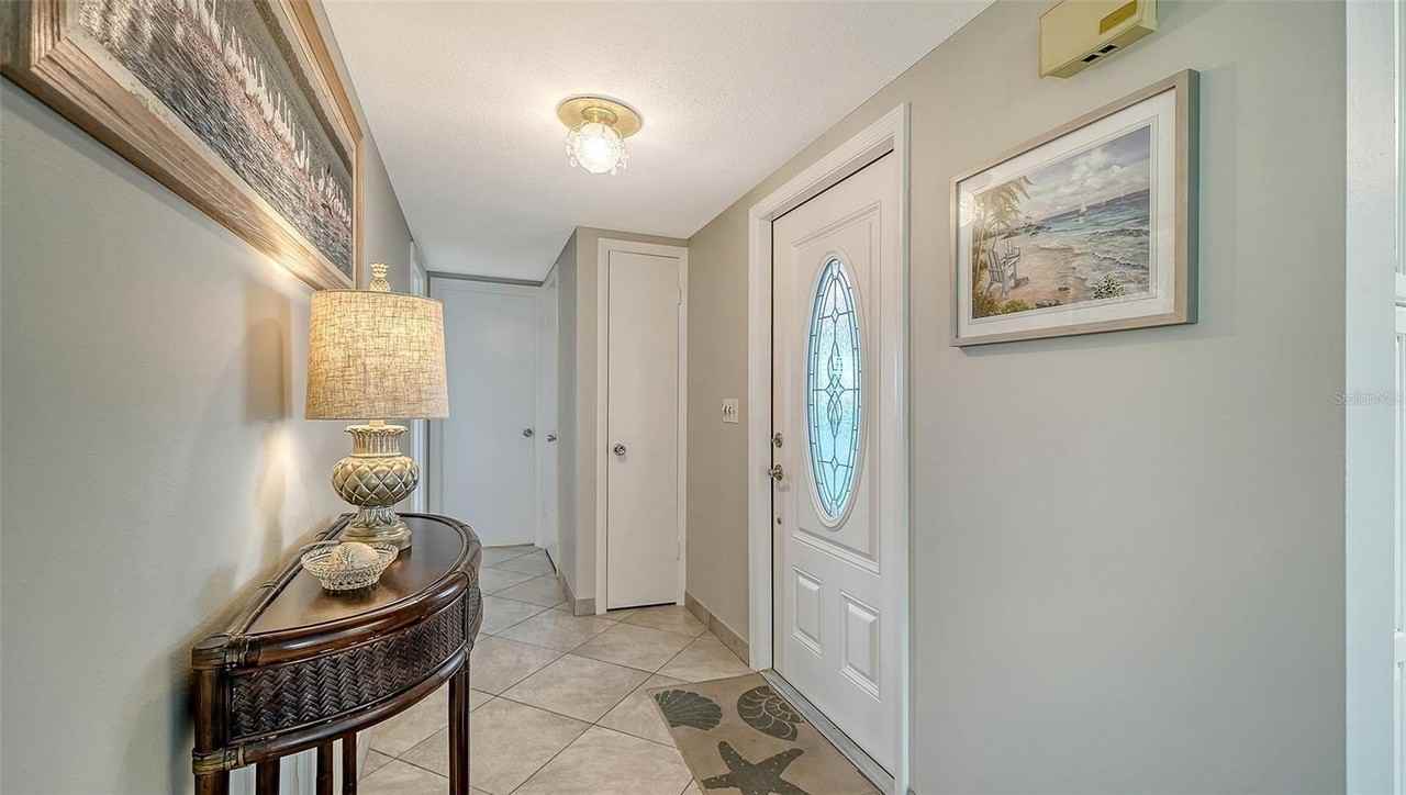 2657 Riverbluff Pkwy #V122 - Photo 3 of 50