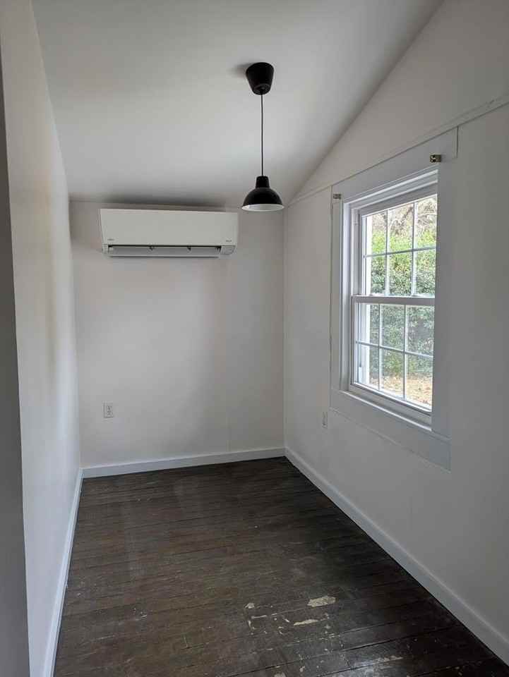 12 Holly St - Photo 6 of 18