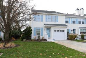 featured image of 12 Gull Cove