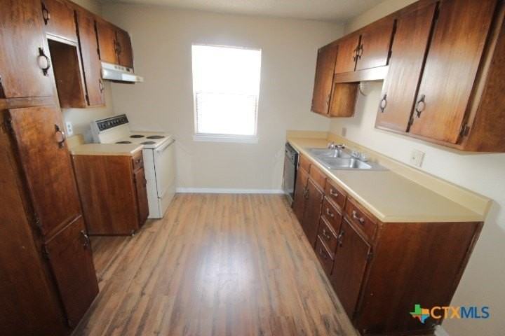 304 Erby Ave Apt C #C - Photo 2 of 9