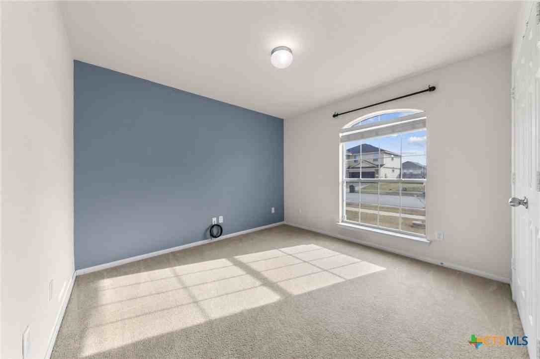 503 E Gemini Ln - Photo 3 of 26