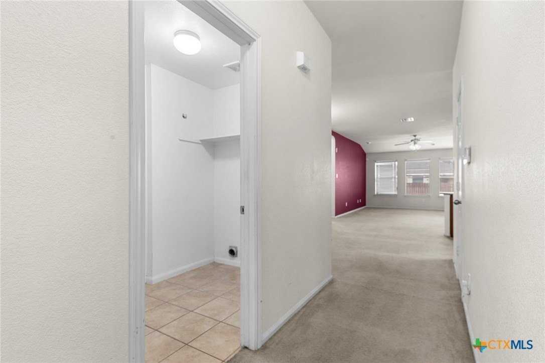 503 E Gemini Ln - Photo 6 of 26