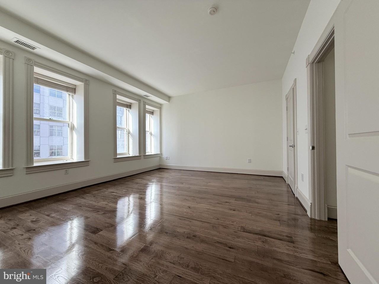 515 9th St Nw Apt 3e #3E - Photo 7 of 20