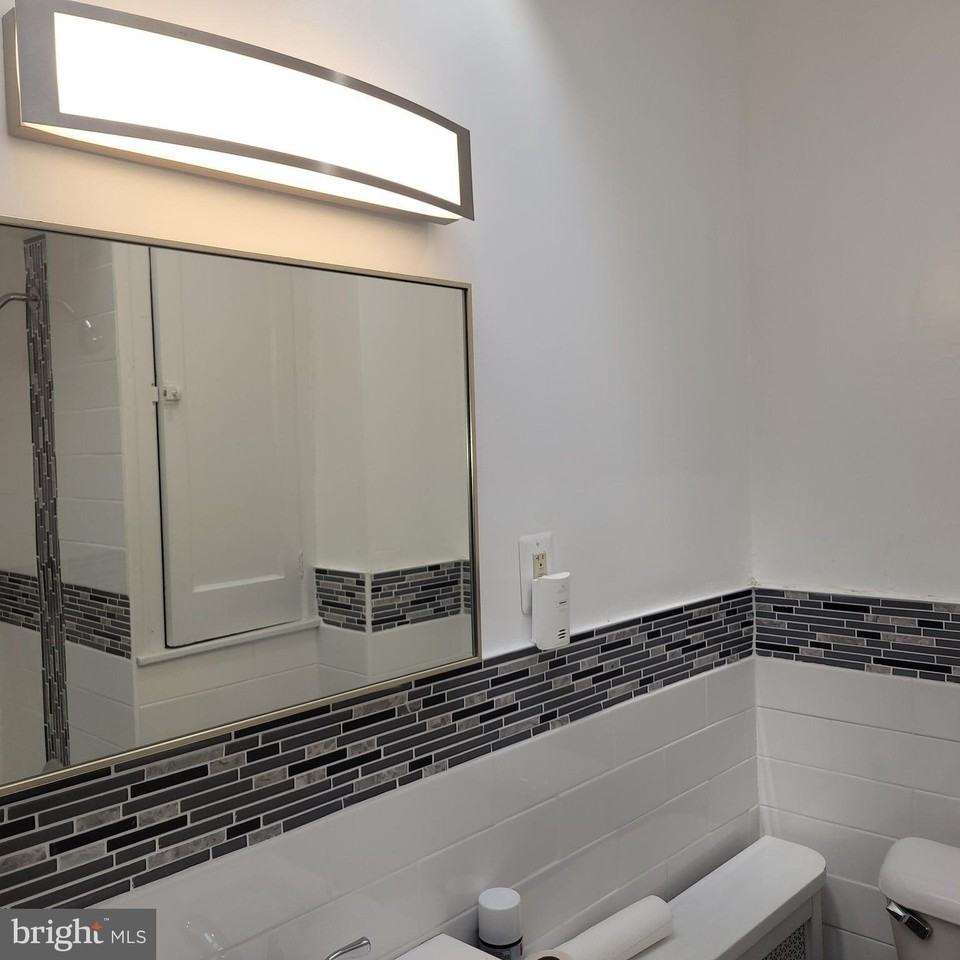 3927 North 17th Street - Photo 6 of 8