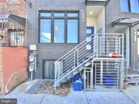 1942 East York Street #B - Photo 1 of 1