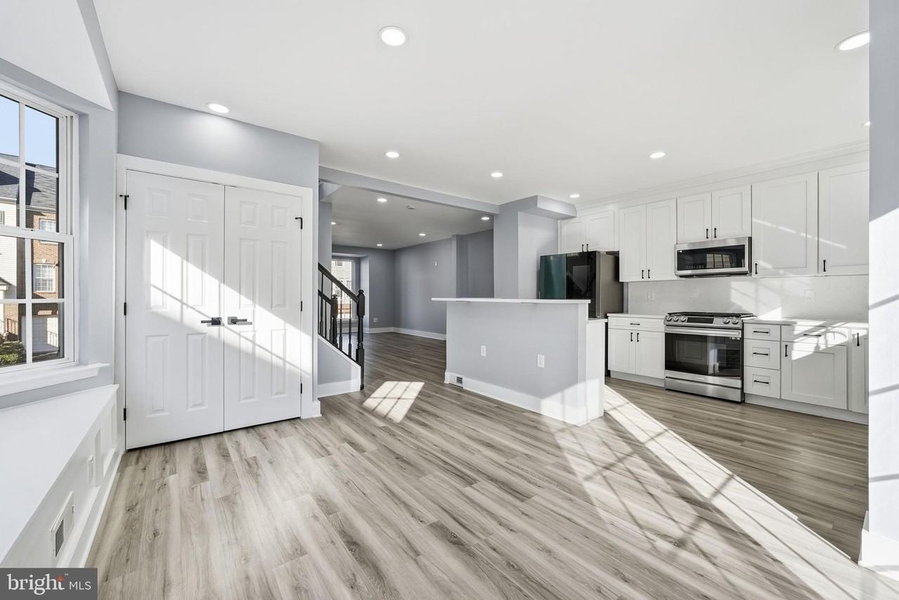 7665 Audubon Meadow Way - Photo 6 of 28