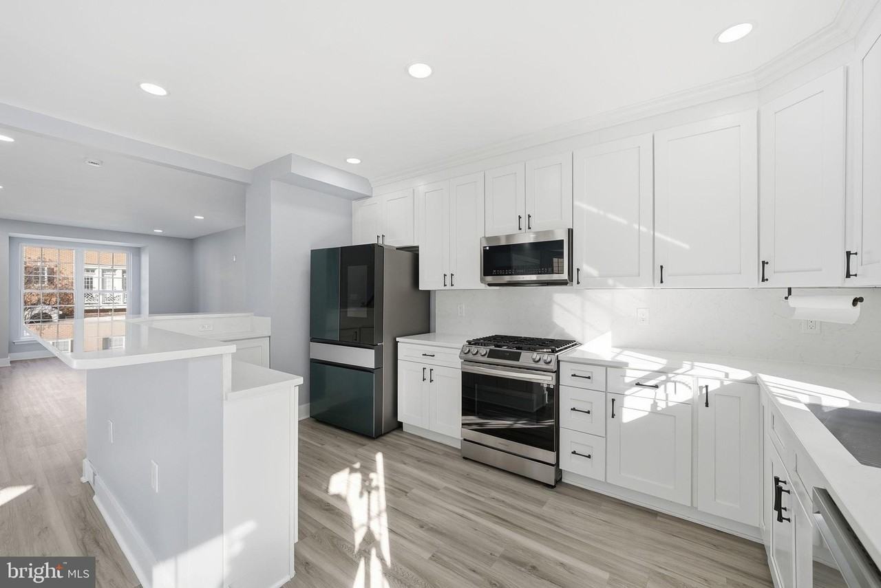 7665 Audubon Meadow Way - Photo 7 of 28