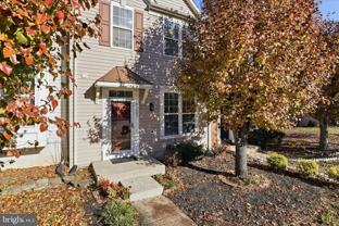 45580 Grand Central Square - Photo 1 of 1