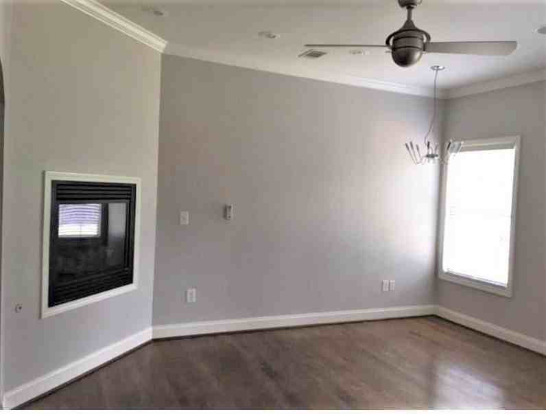 5 Robert De Brus Circle - Photo 4 of 25