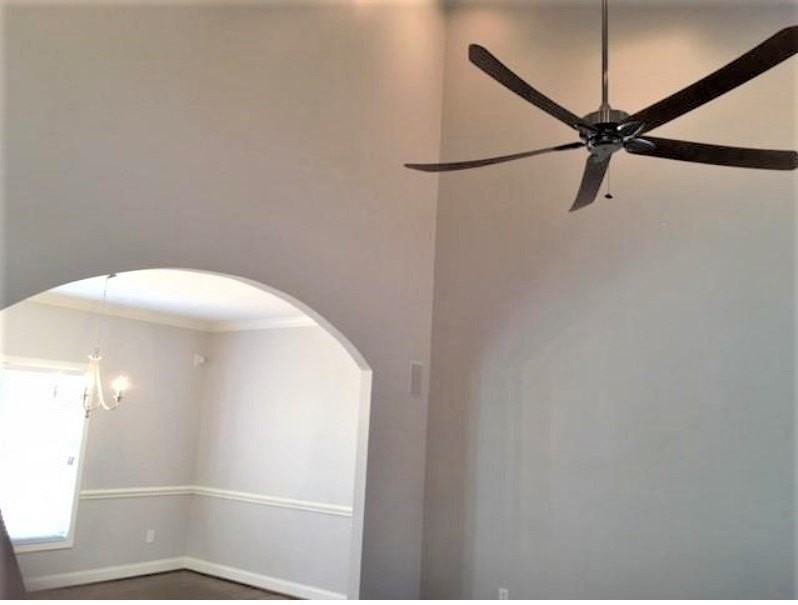 5 Robert De Brus Circle - Photo 5 of 25