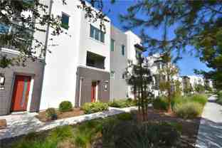 102 Novel - Photo 1 of 1