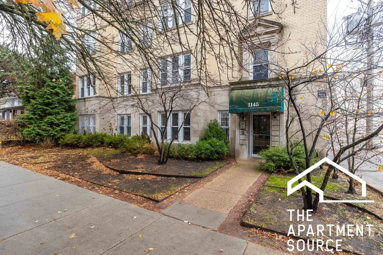 1145 W Morse Ave #103 - Photo 6 of 7