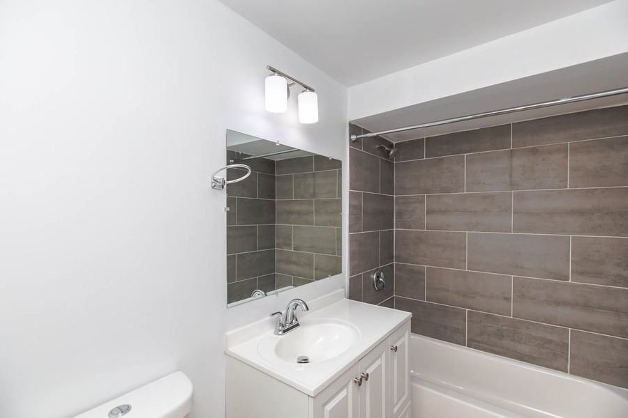 4904 N Harlem Ave #BE - Photo 6 of 6