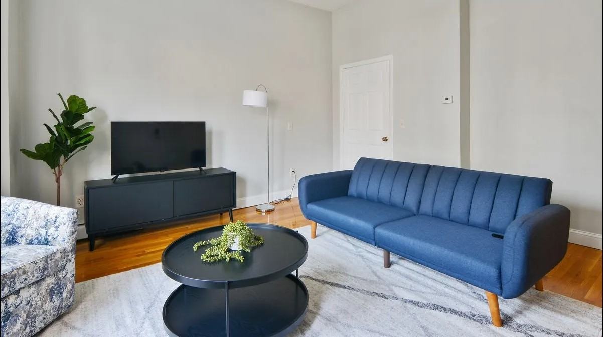 21 Highgate St #1 - Photo 3 of 10