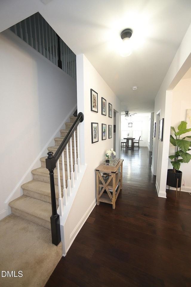 2612 Teermark Ln - Photo 3 of 22