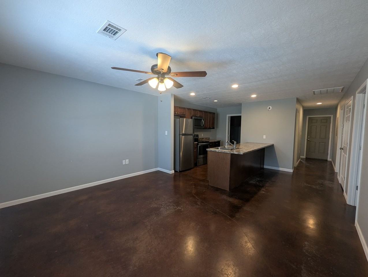 1423 Mclain Street #6 - Photo 7 of 11