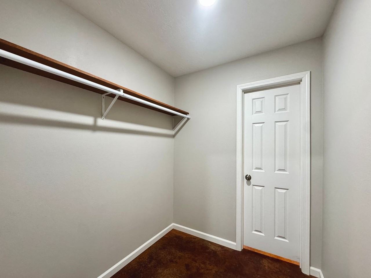 1423 Mclain Street #18 - Photo 3 of 10