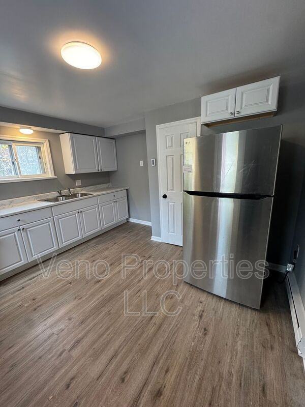 17 Avenue A #A - Photo 3 of 9