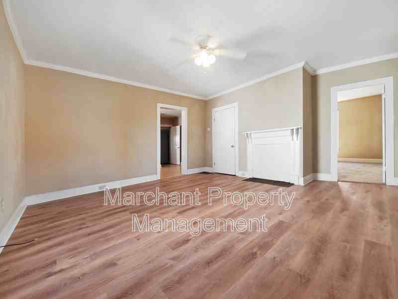 8 Pettee St - Photo 6 of 25