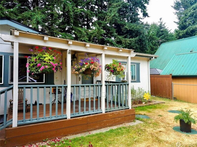 9110 144th Street Ct Nw - Photo 4 of 46