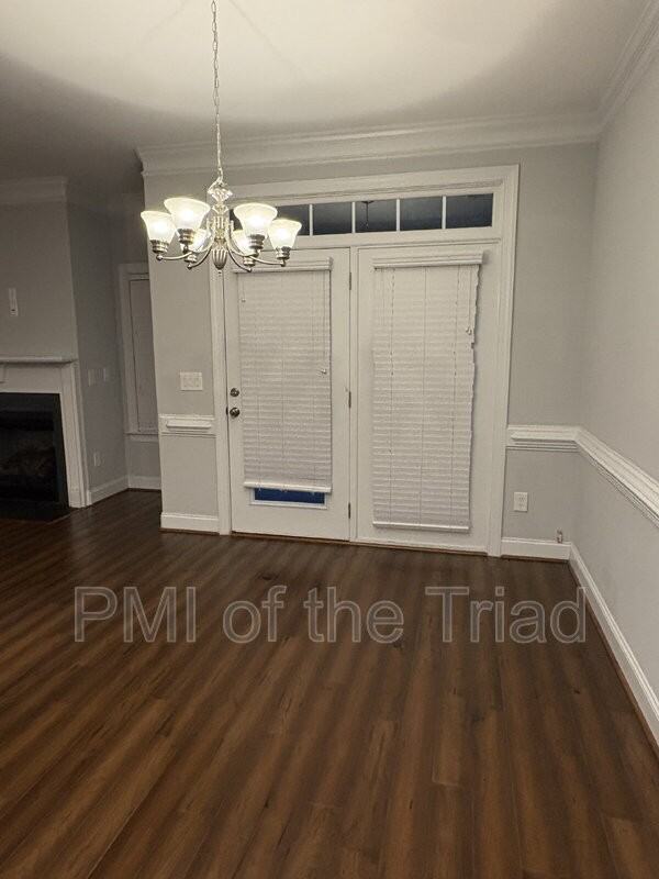 1146 Augustine Heights Dr - Photo 5 of 25