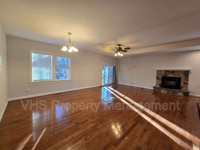 2400 Lakeview Pkwy - Photo 5 of 25