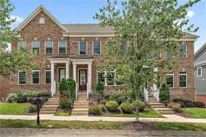 featured image of 240 Venango Trail